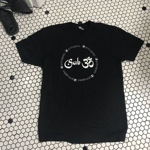 Next level t shirt size medium